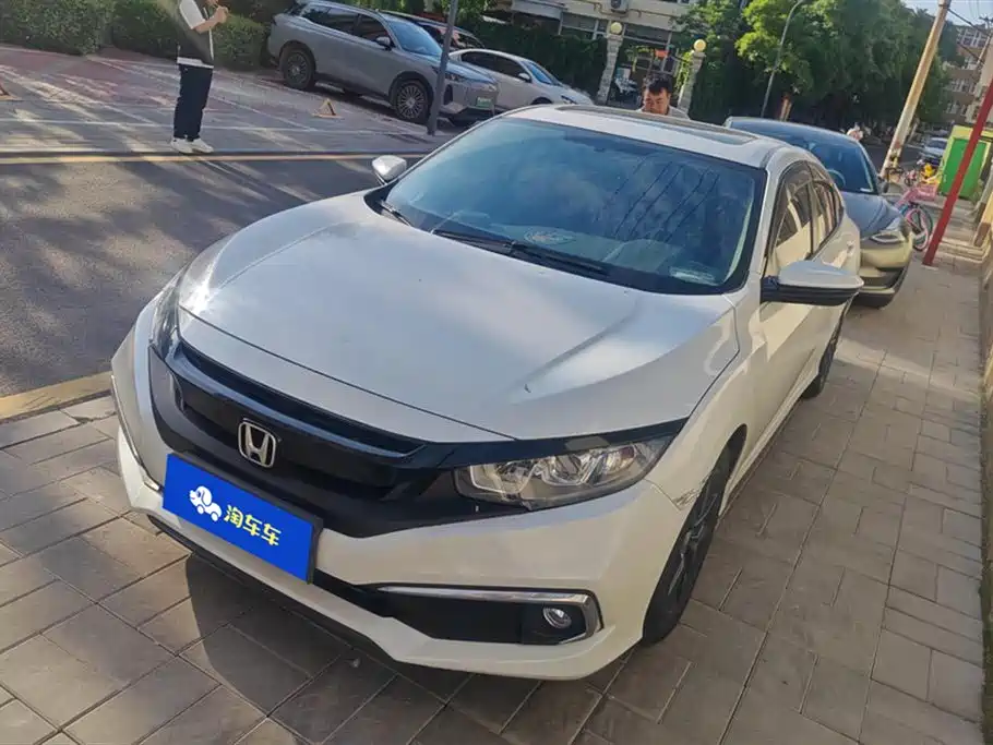 Honda Civic 2020 — фото 1