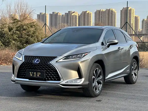 Lexus RX 2020