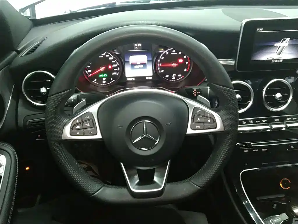 Mercedes-Benz C-Class 2018 — фото 7