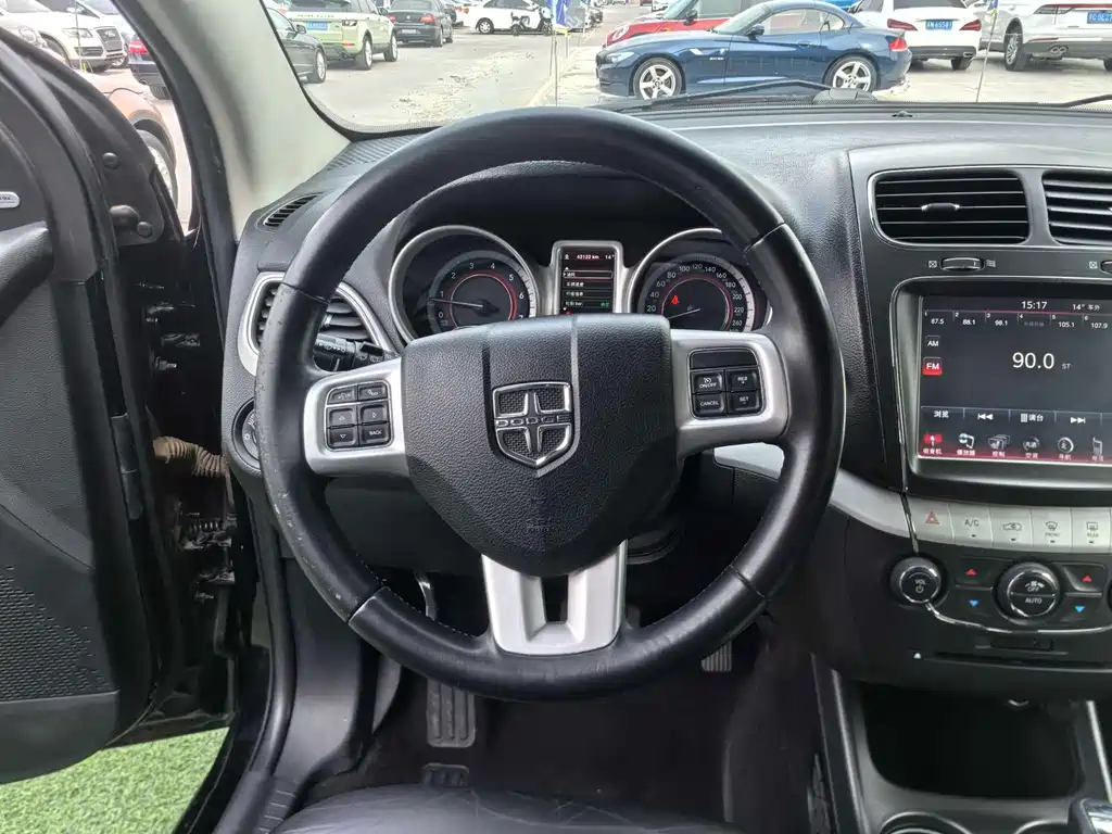 Dodge Journey 2016 — фото 13