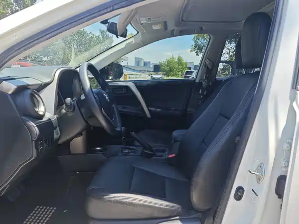 Toyota RAV4 2016