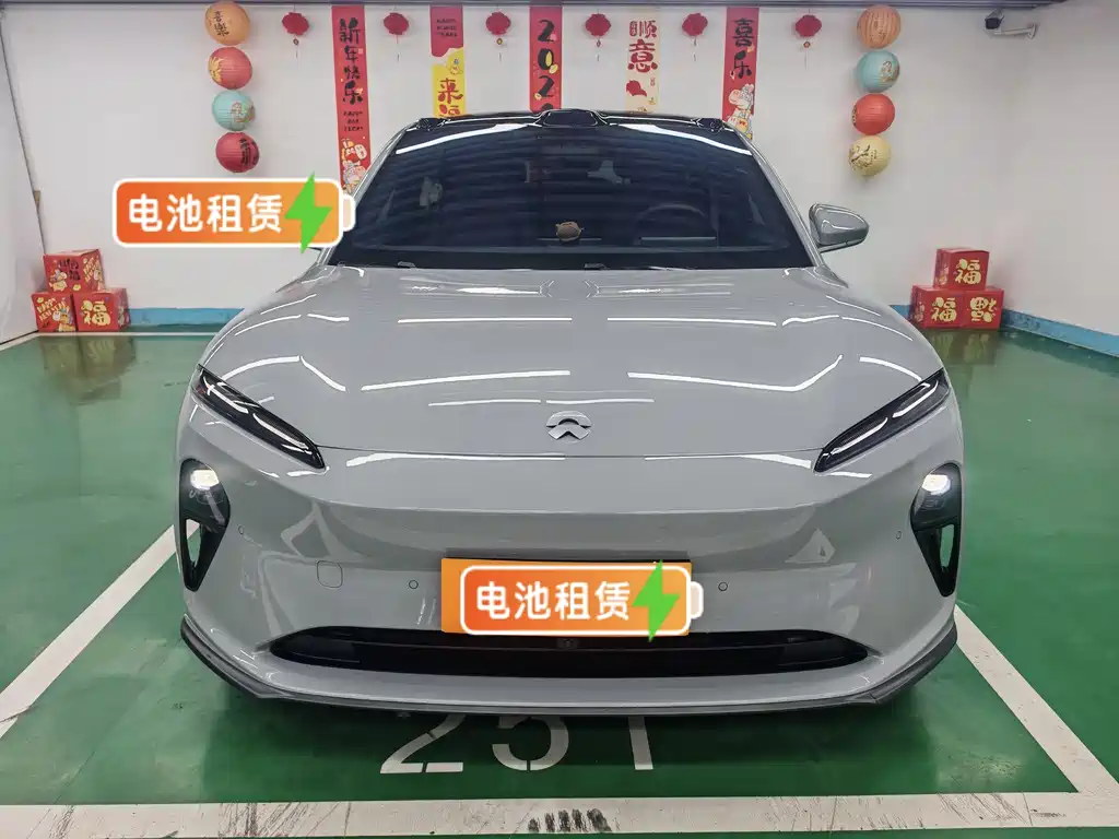 NIO ET5T 2025