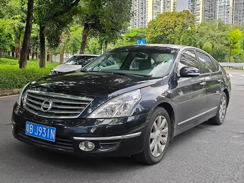 Nissan Teana 2010
