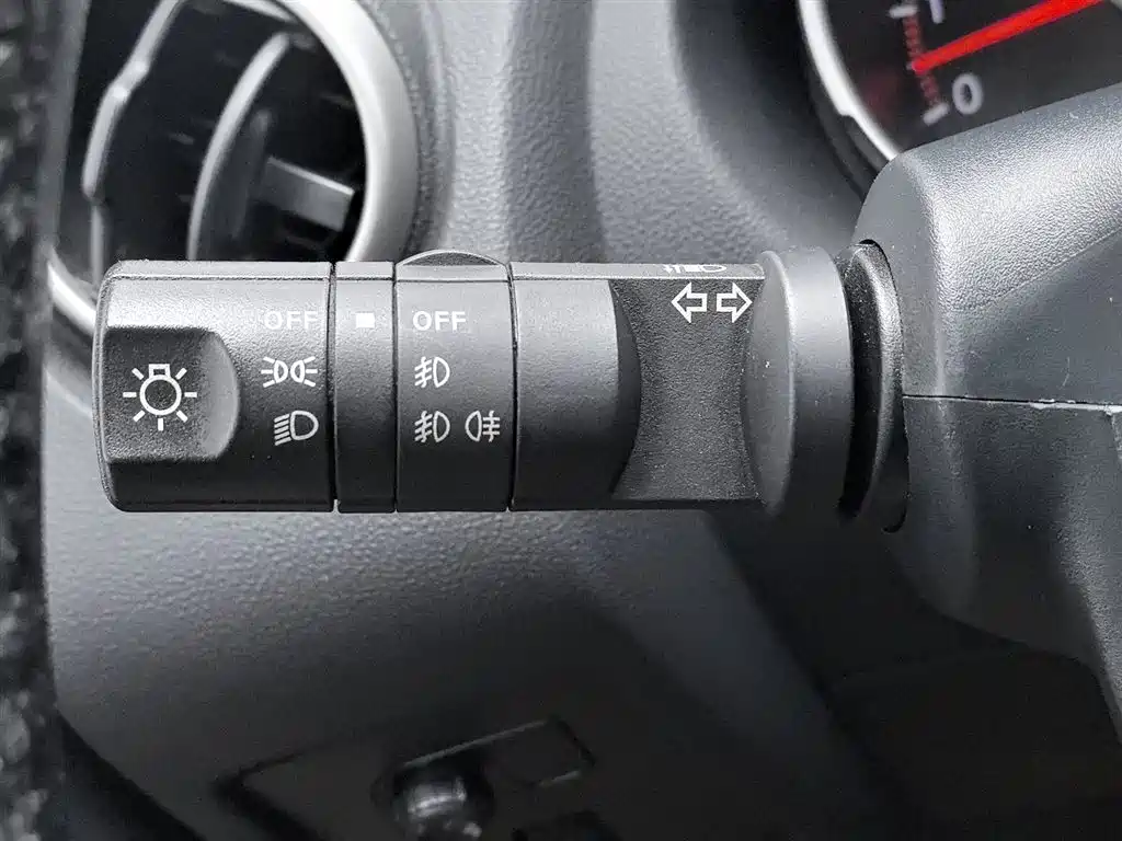 Nissan Qashqai 2010 — фото 21