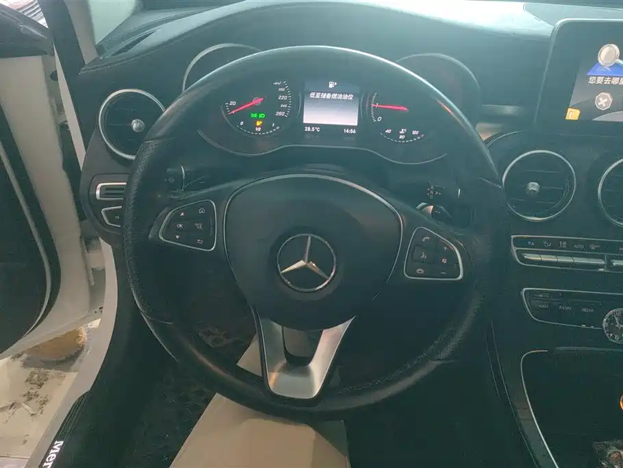 Mercedes-Benz C-Class 2016 — фото 15