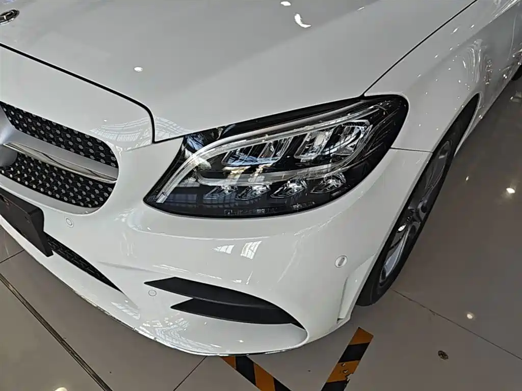 Mercedes-Benz C-Class 2021 — фото 24