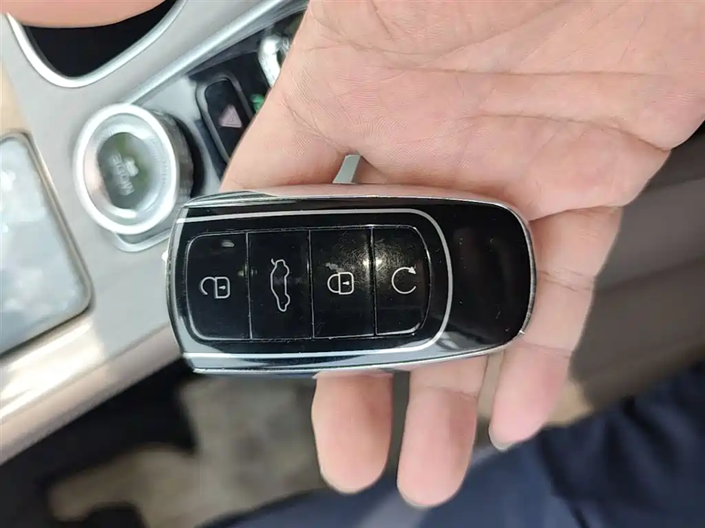 Chery Tiggo 8 PLUS C-DM 2025 — фото 9