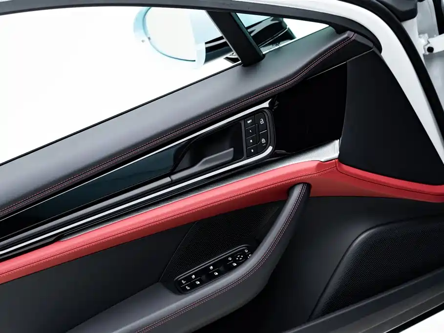 Porsche Panamera 2025 — фото 16