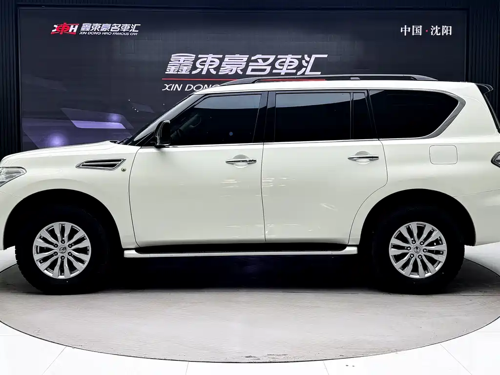 Nissan Patrol 2017 — фото 4