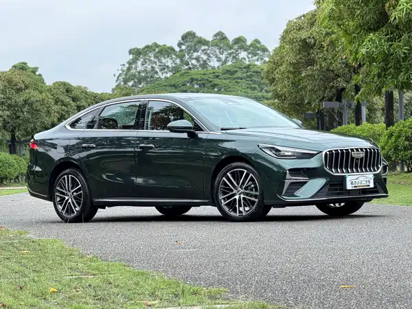 Geely Emgrand 2026