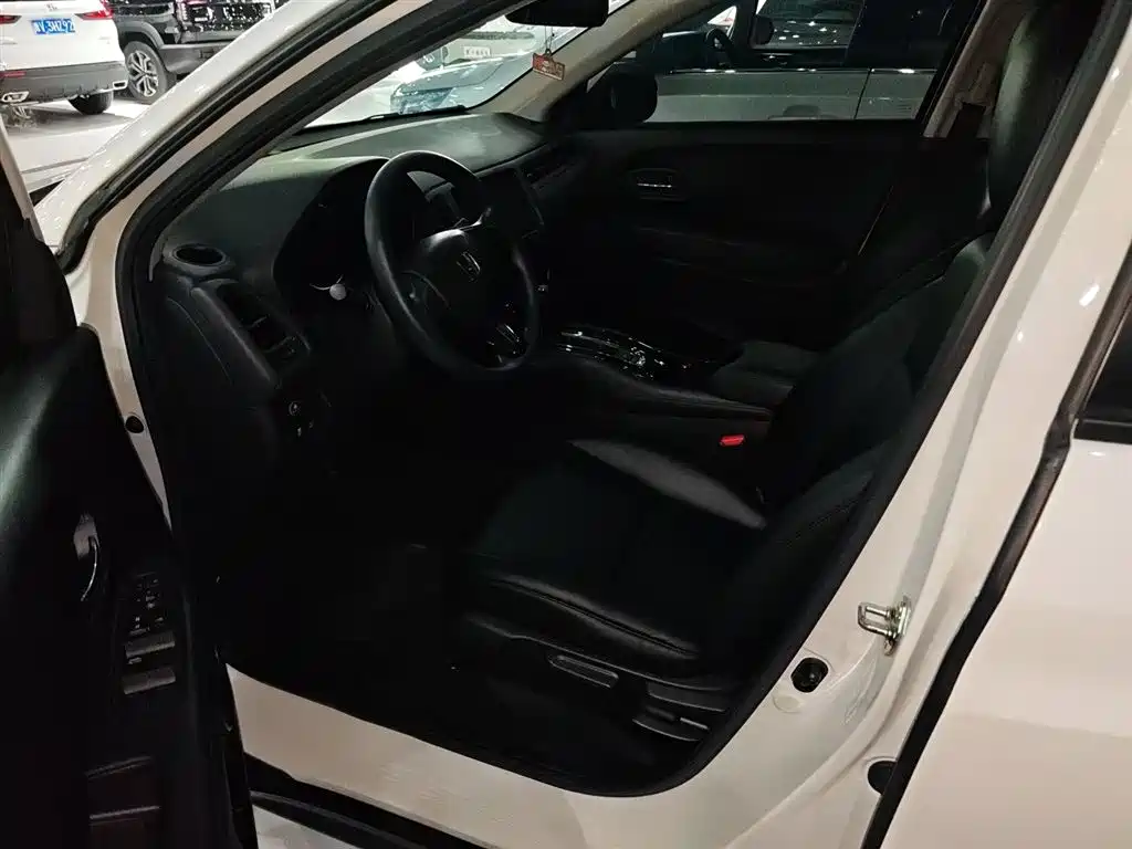 Honda Vezel 2021 — фото 15