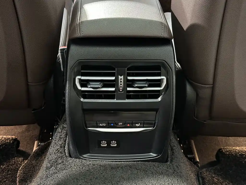 BMW i3 2022 — фото 14