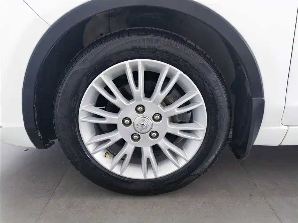Changan Eado XT 2014 — фото 17