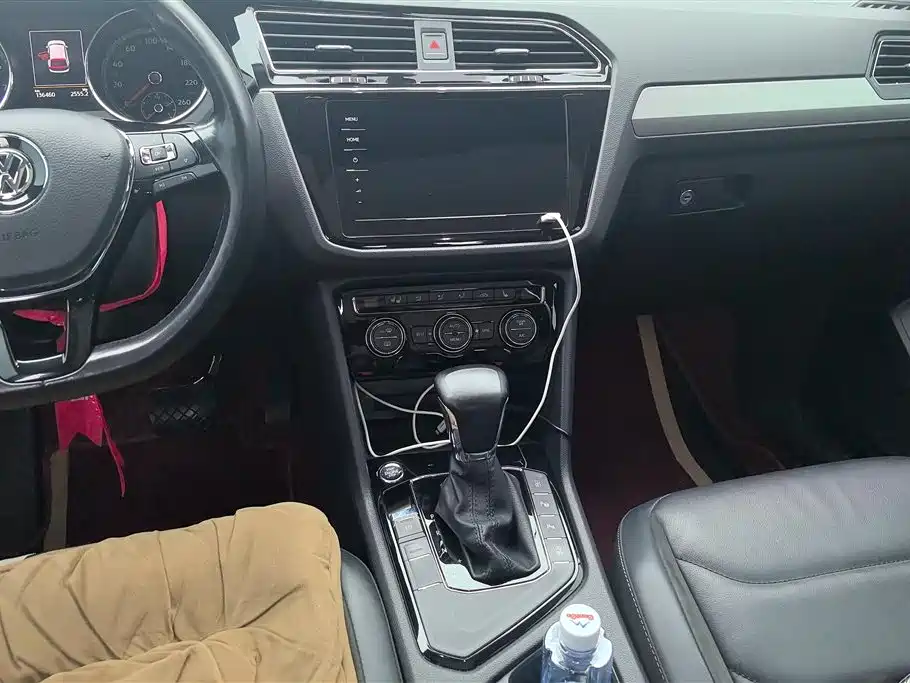 Volkswagen Tiguan L 2019 — фото 16