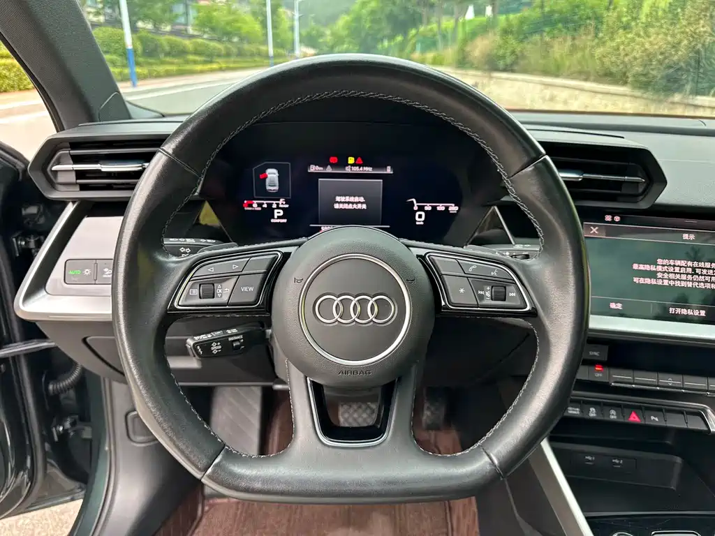 Audi A3 2023 — фото 12