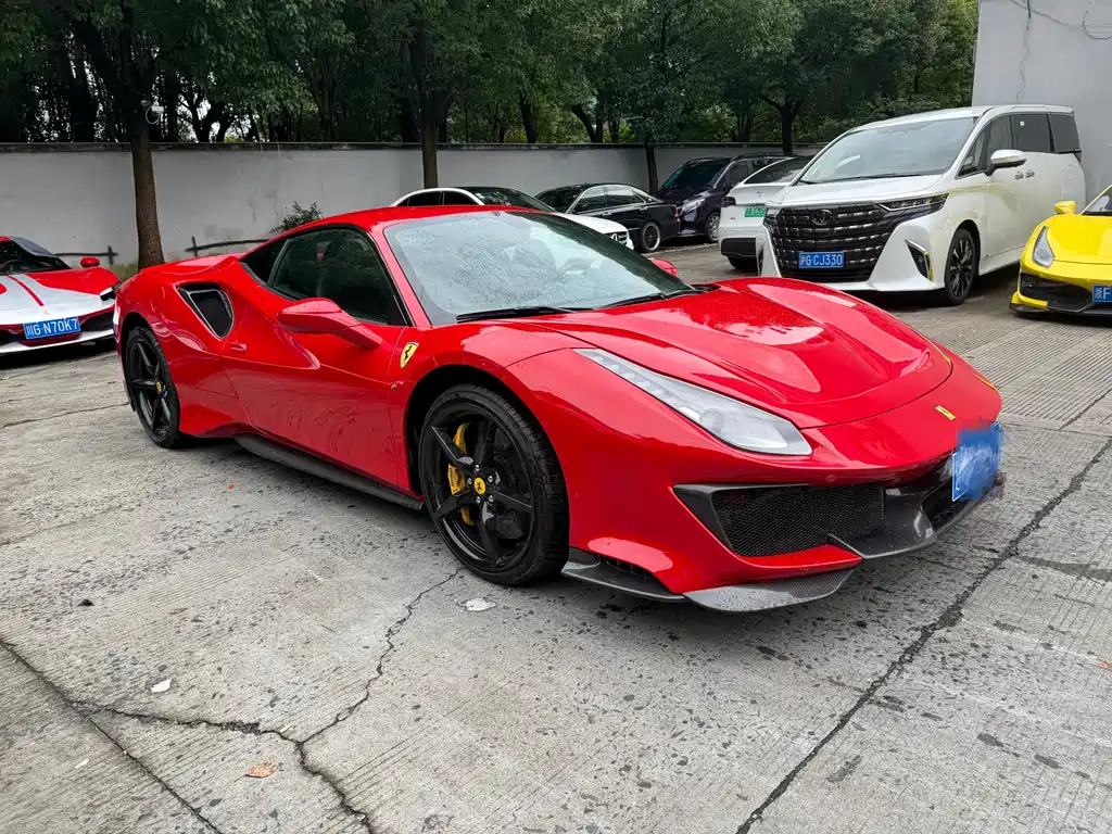 Ferrari 488 2018 — фото 2