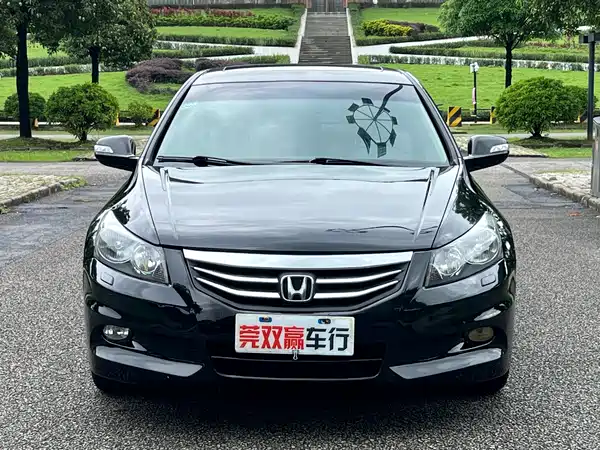Honda Accord 2011