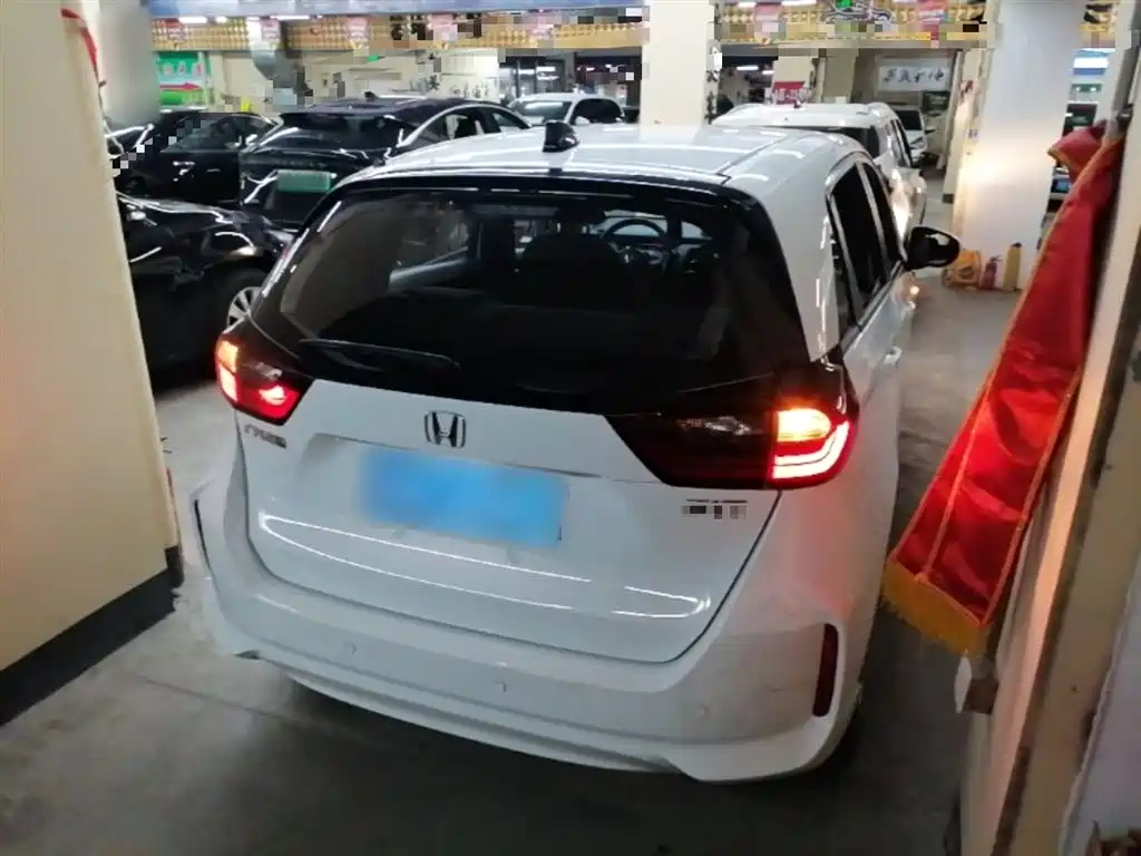 Honda Fit 2023 — фото 7