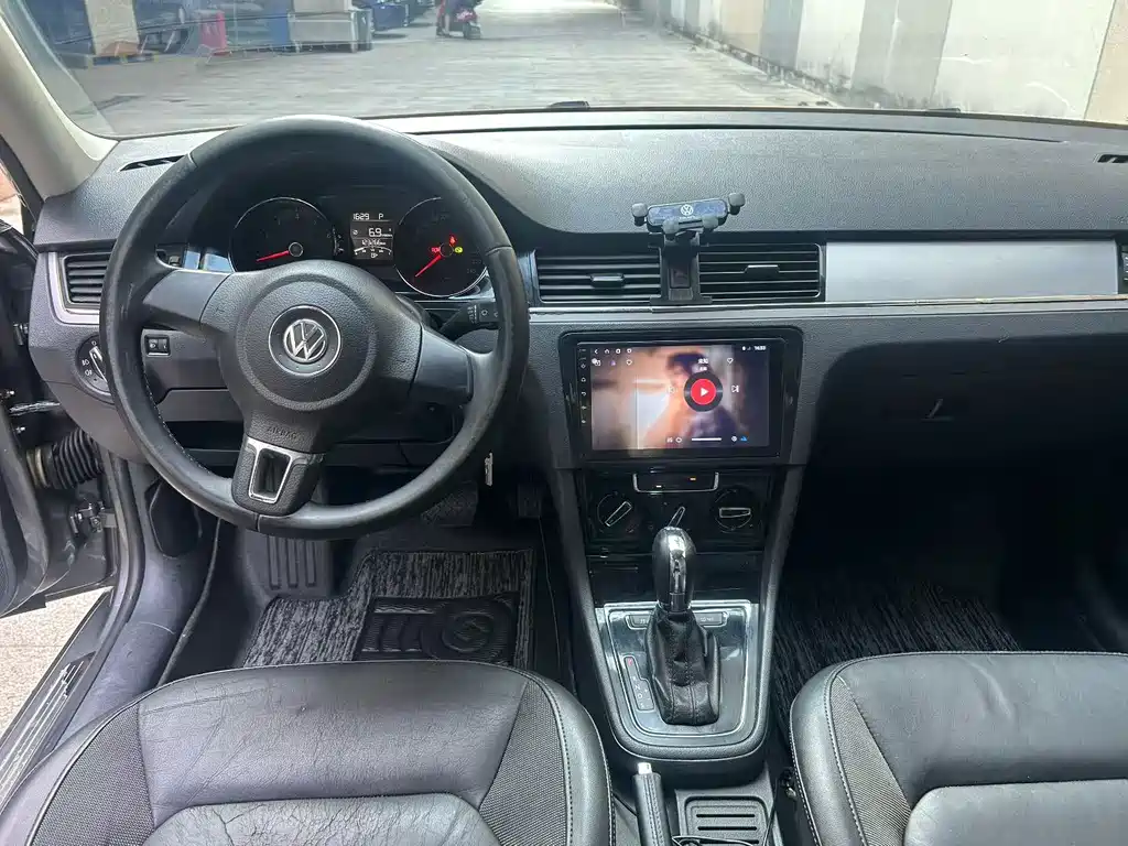 Volkswagen Bora 2014