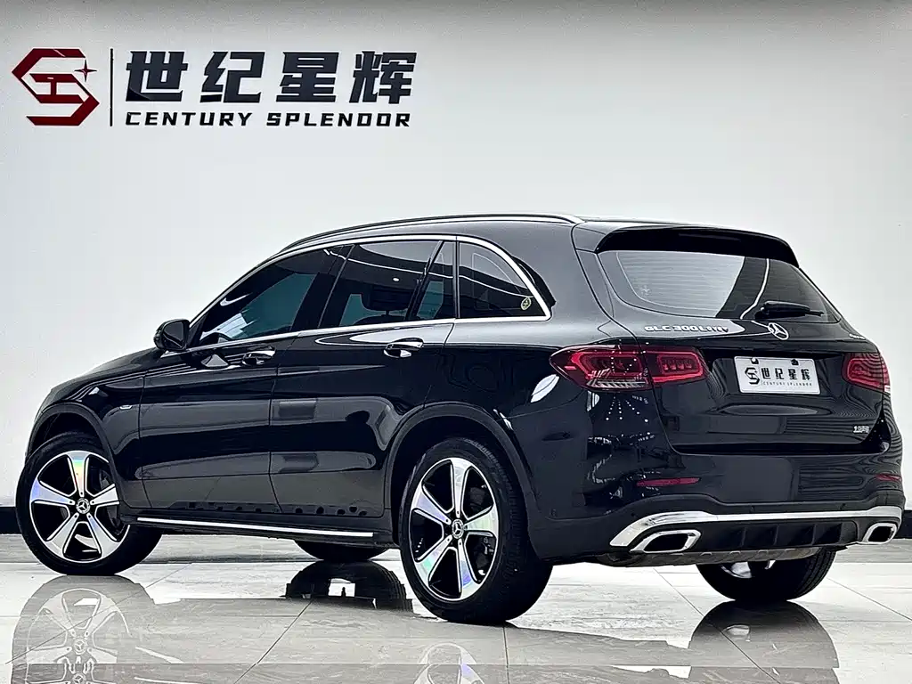 Mercedes-Benz GLC 2023 — фото 5