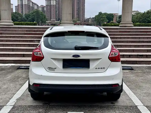 Ford Focus 2012