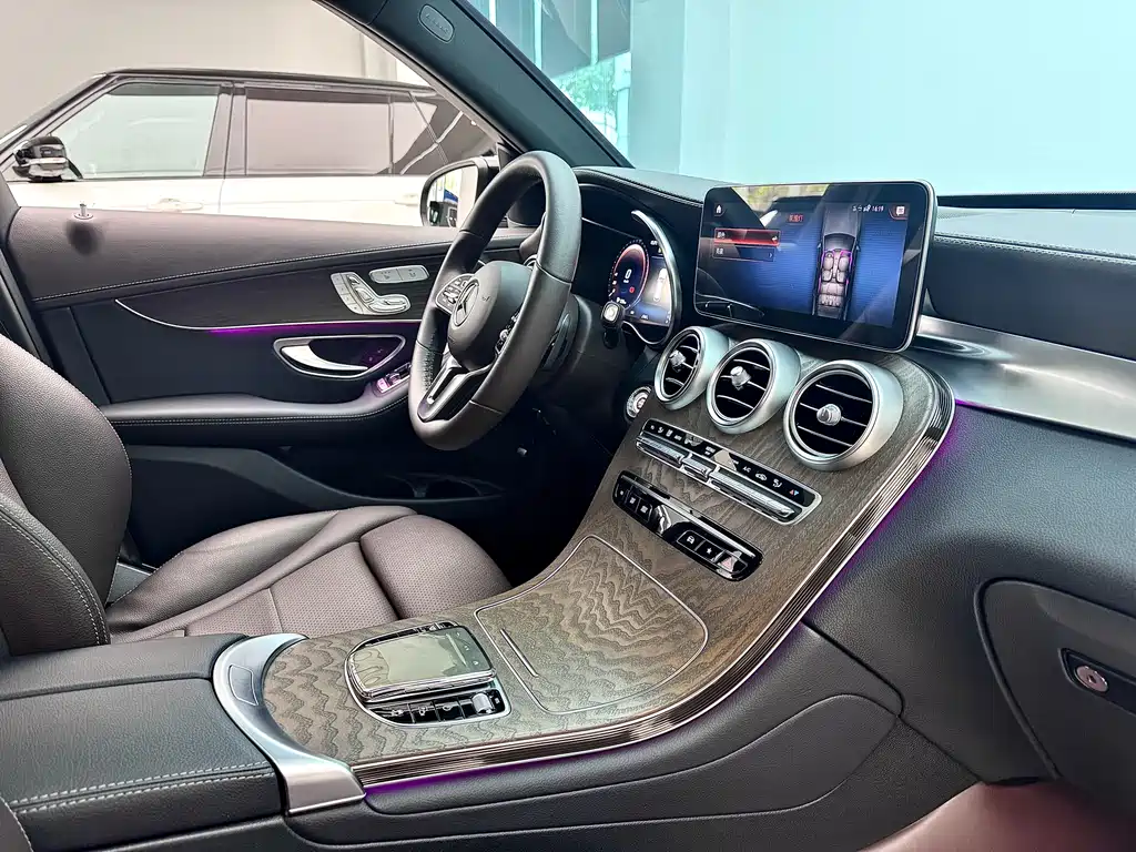 Mercedes-Benz GLC 2023 — фото 15