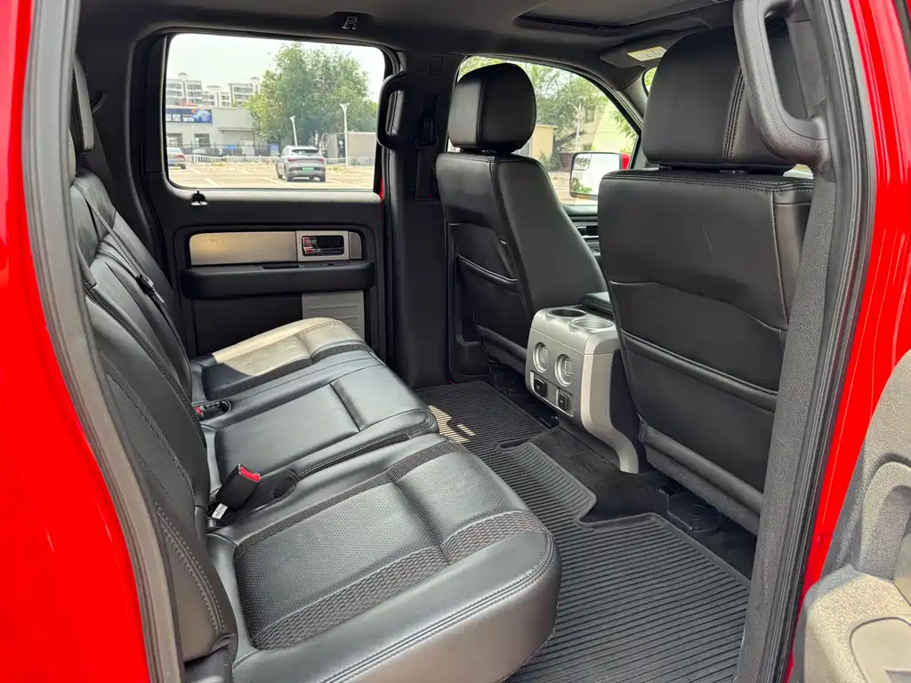 Ford F-150 Raptor 2014 — фото 13
