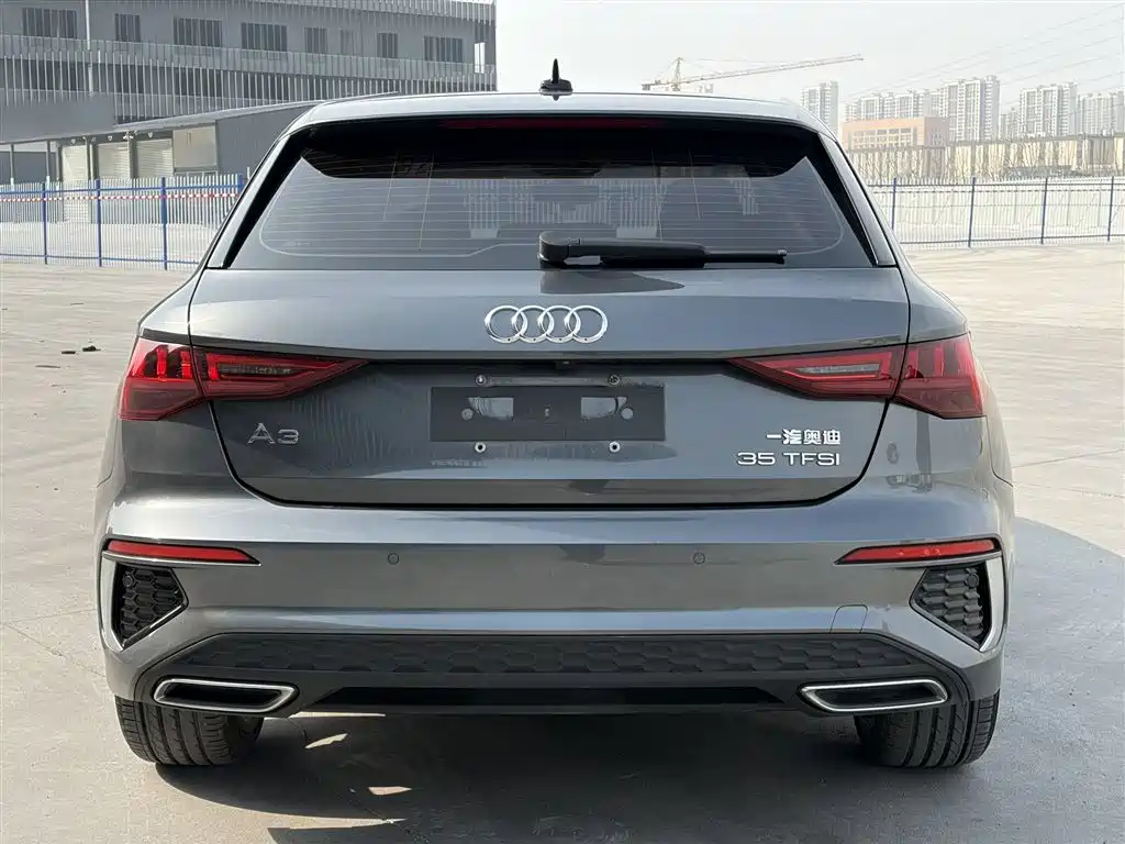 Audi A3 2021 — фото 23