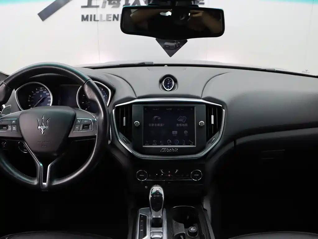 Maserati Ghibli 2015 — фото 16