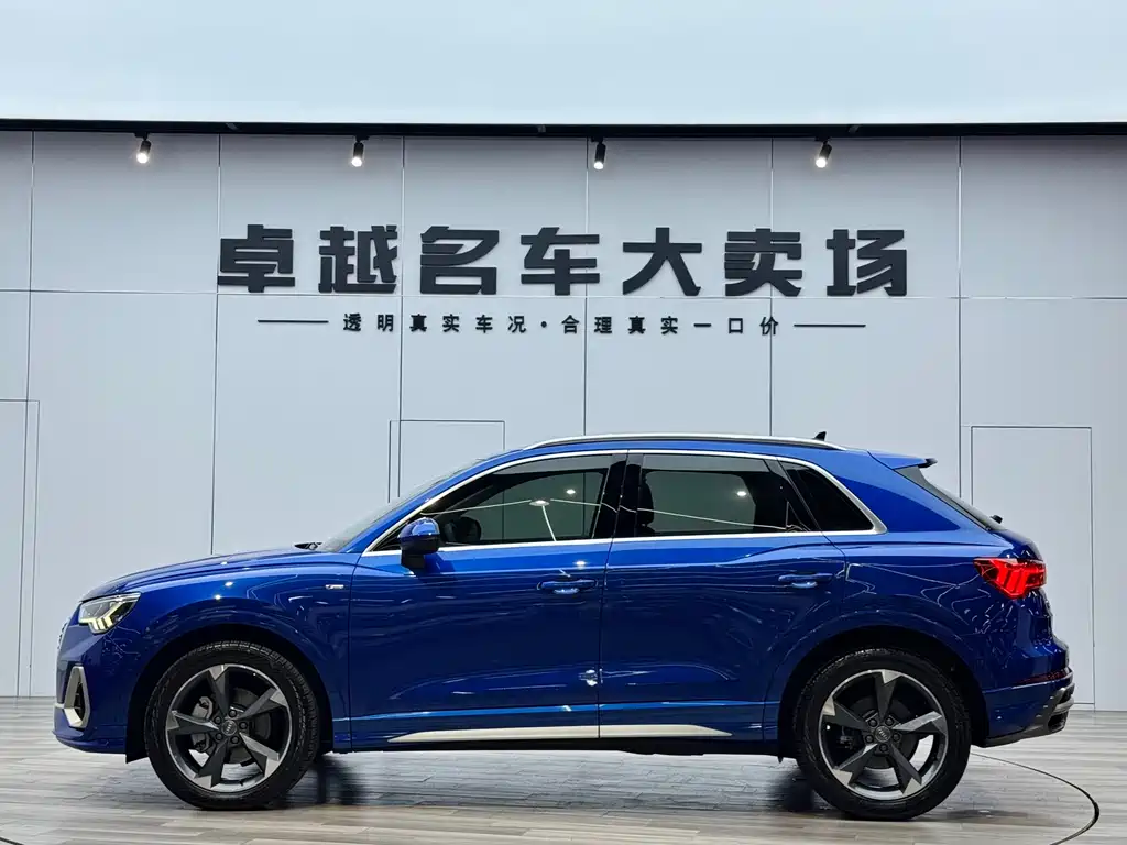 Audi Q3 2019 — фото 4