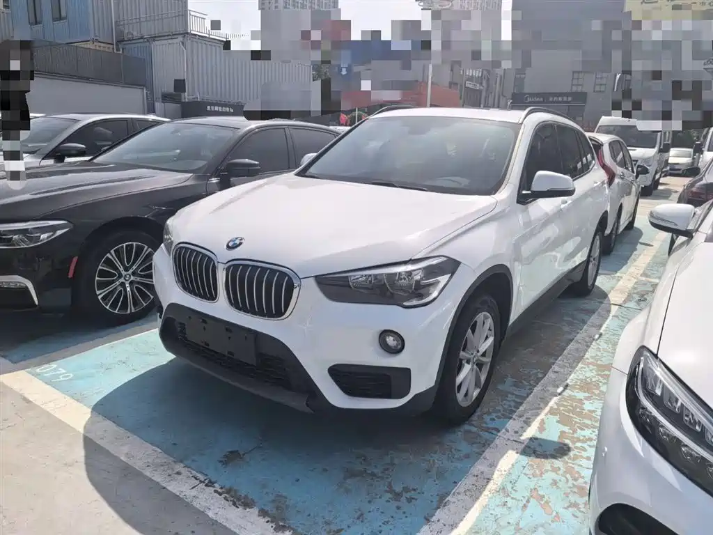 BMW X1 2019 — фото 2