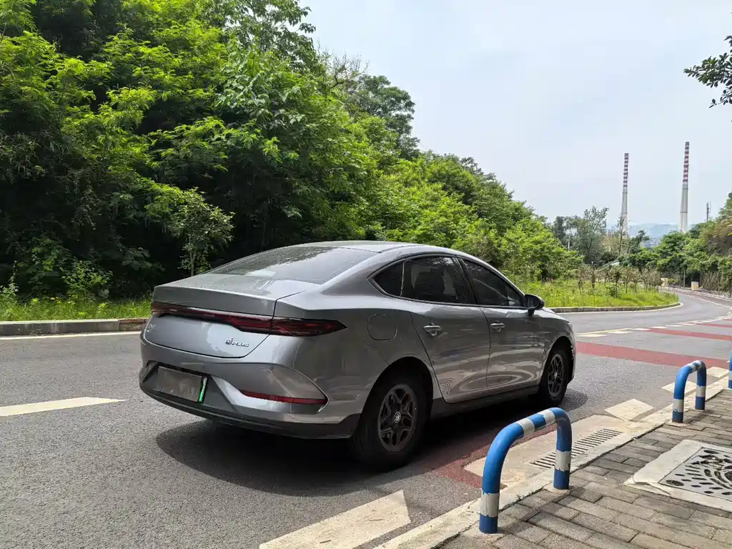BYD Qin PLUS 2025 — фото 9