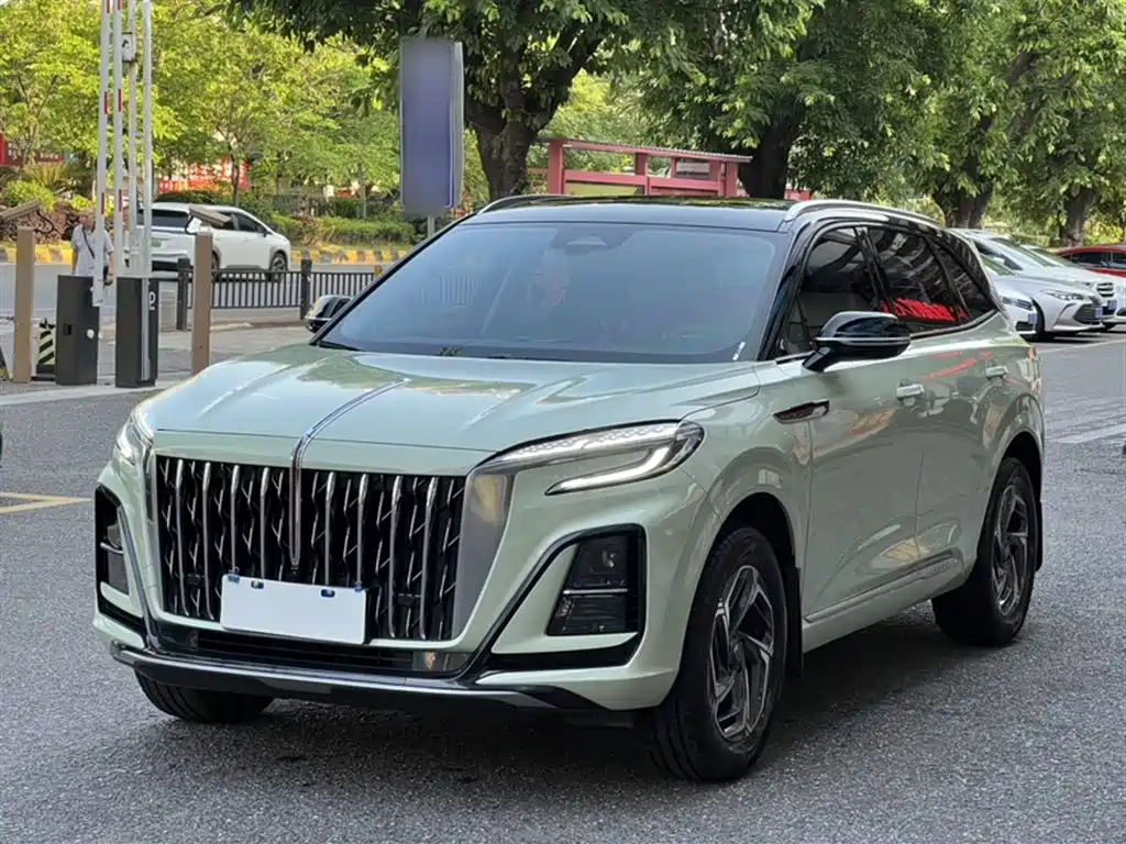 Hongqi HS3 2023