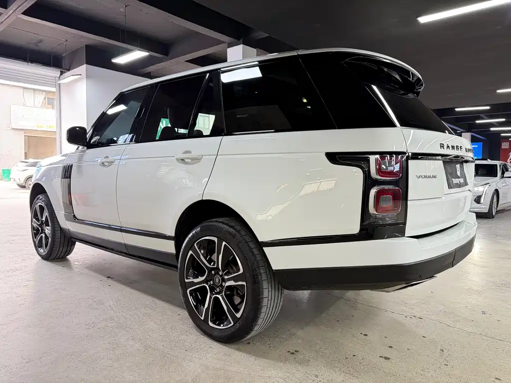 Land Rover Range Rover 2013 — фото 11