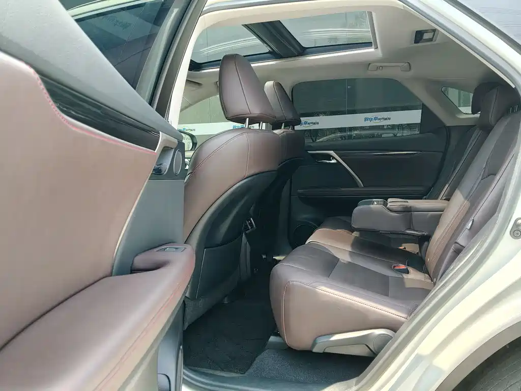 Lexus RX 2021 — фото 16