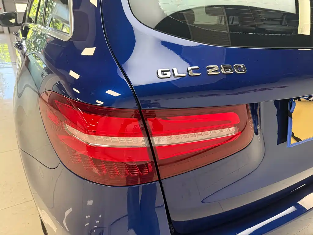Mercedes-Benz GLC 2016 — фото 24