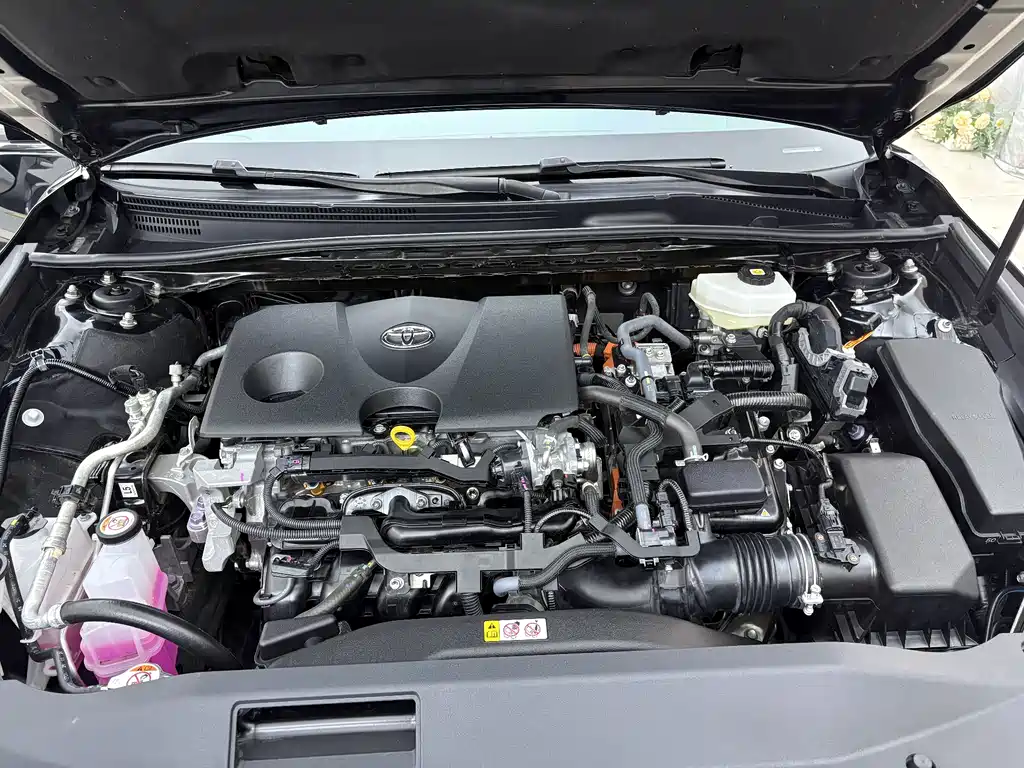 Toyota Camry 2025 — фото 12