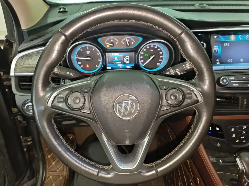 Buick Envision Plus 2016 — фото 11