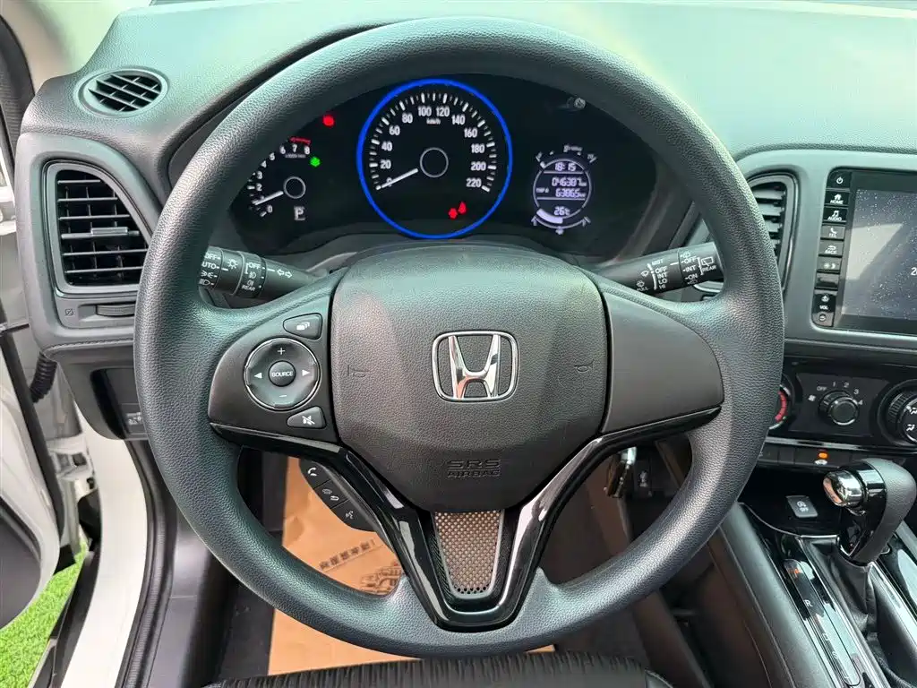 Honda Vezel 2022 — фото 13