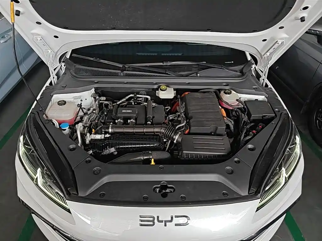 BYD Seal 06 2024 — фото 20