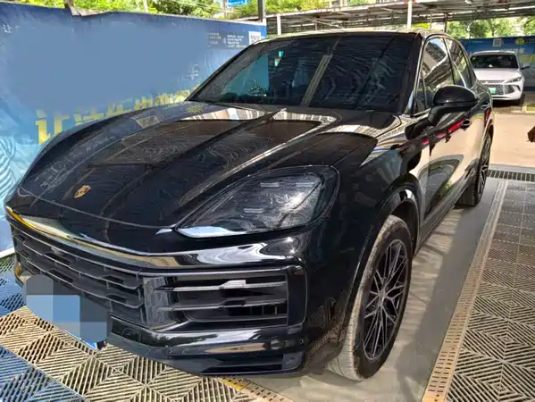 Porsche Cayenne 2024