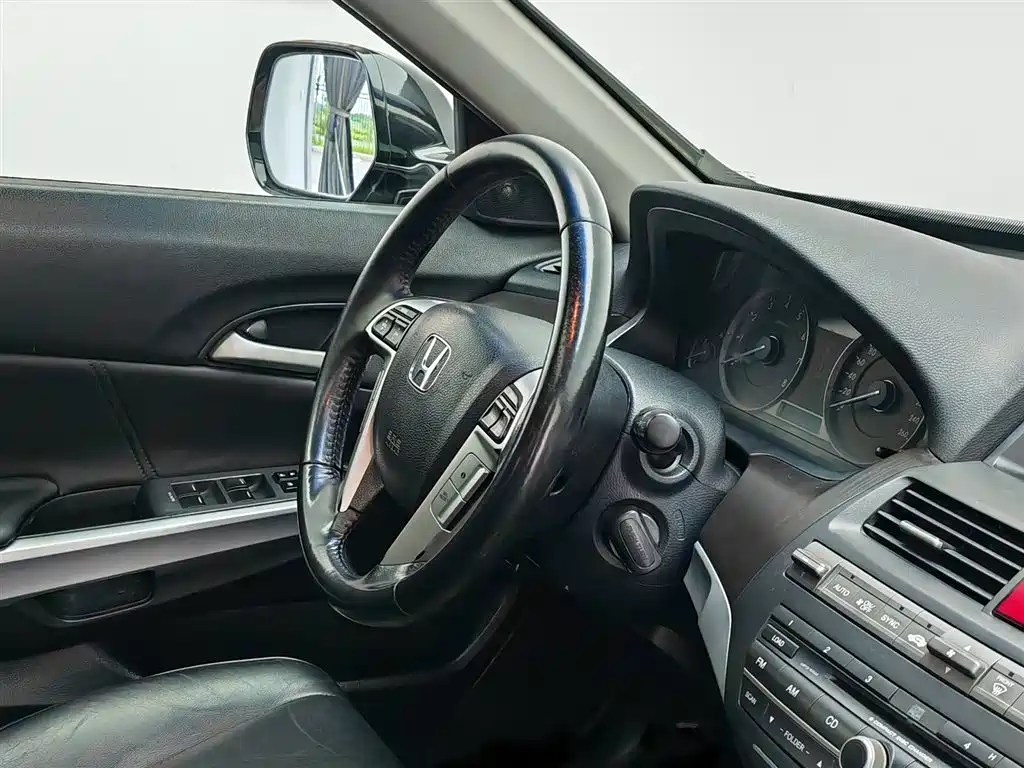 Honda Crosstour 2013 — фото 22