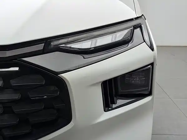 Ford Mondeo 2025