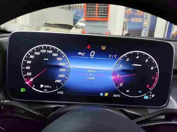Mercedes-Benz C-Class 2023