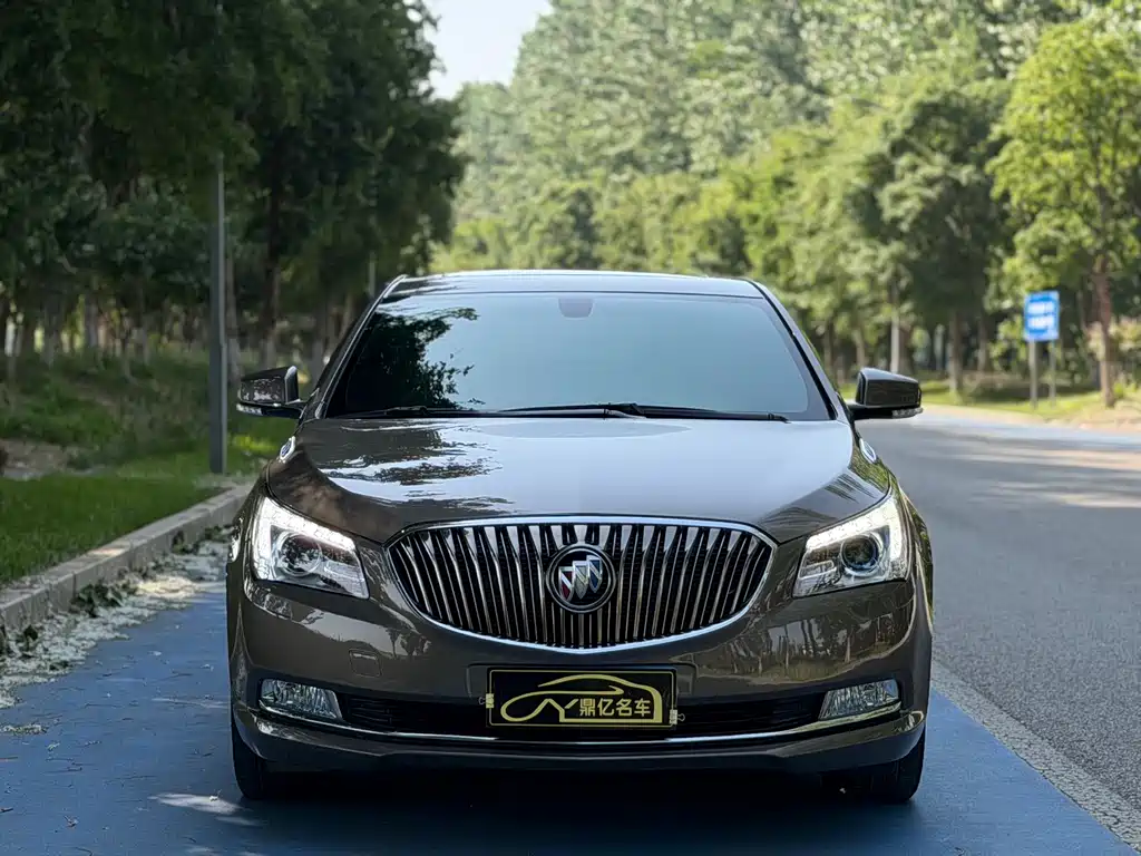 Buick LaCrosse 2016 — фото 2