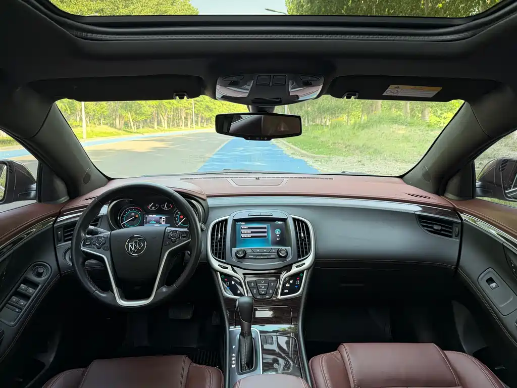 Buick LaCrosse 2016 — фото 15