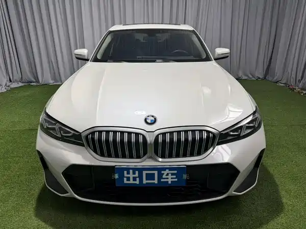 BMW 3 Series 2023