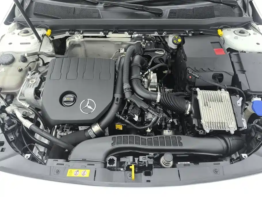 Mercedes-Benz A-Class 2023 — фото 10