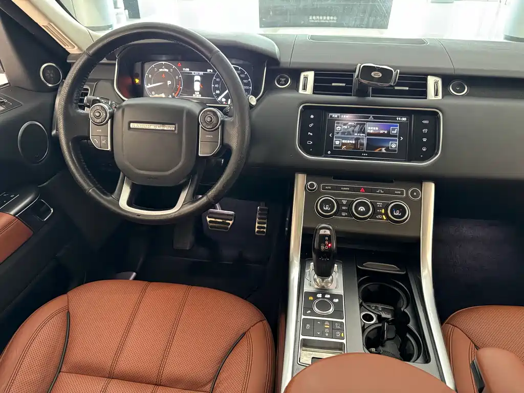Land Rover Range Rover Sport 2016 — фото 8