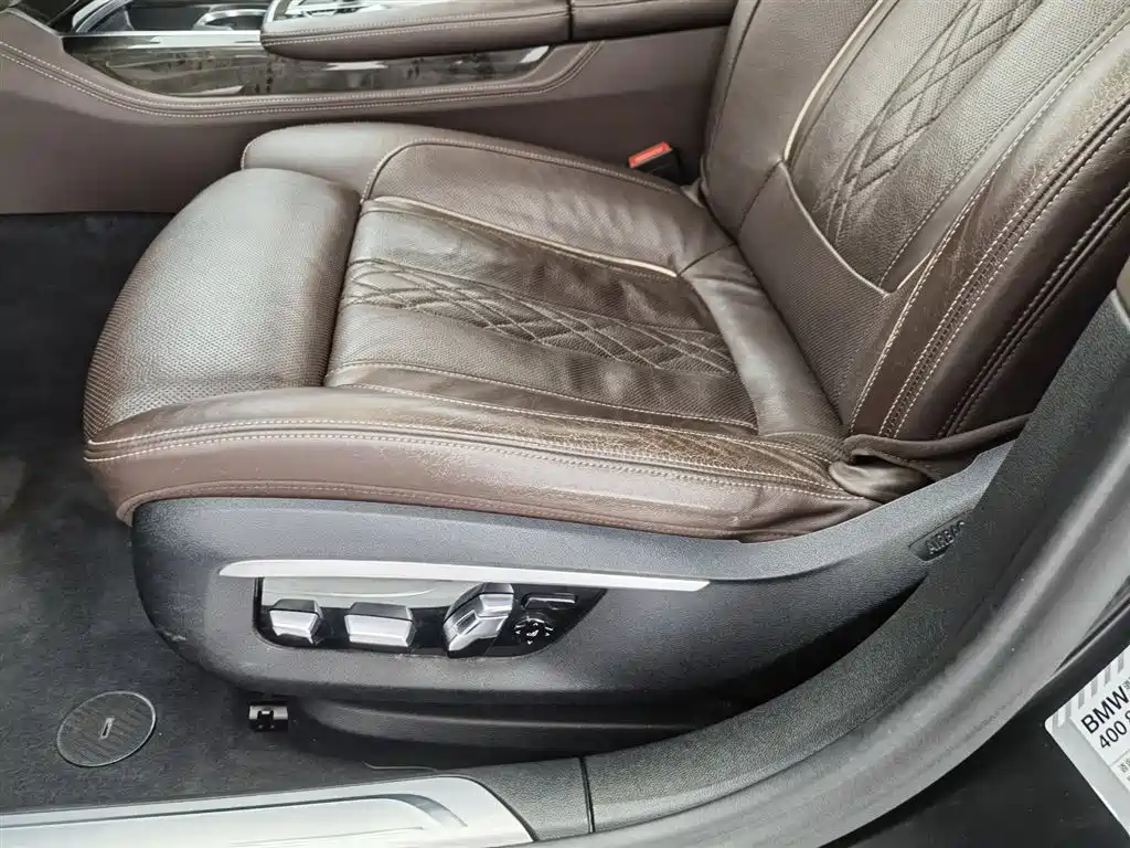 BMW 7 Series 2017 — фото 20